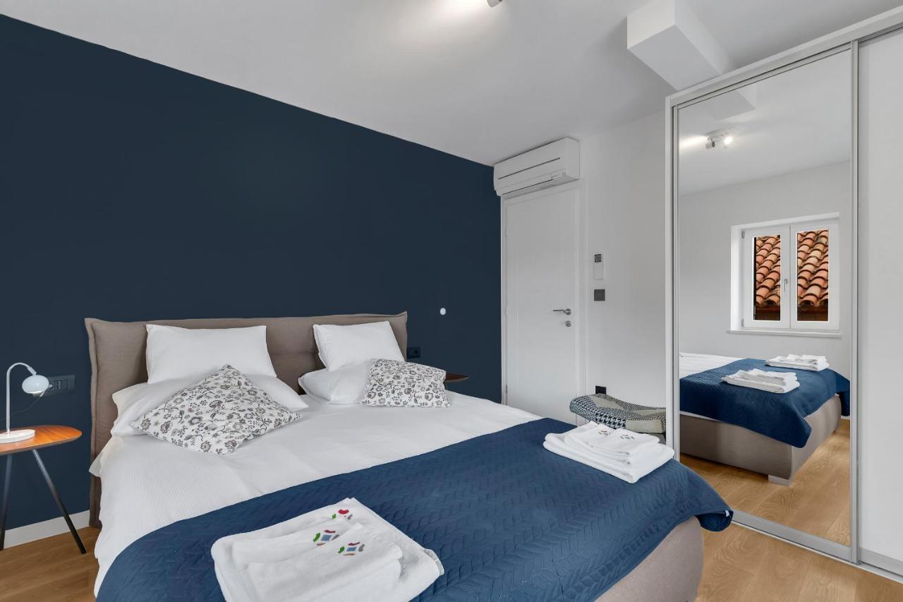 The Square Makarska, Lux App In The Heart Of The City Экстерьер фото